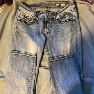 Miss Me size 30 capri jeans.